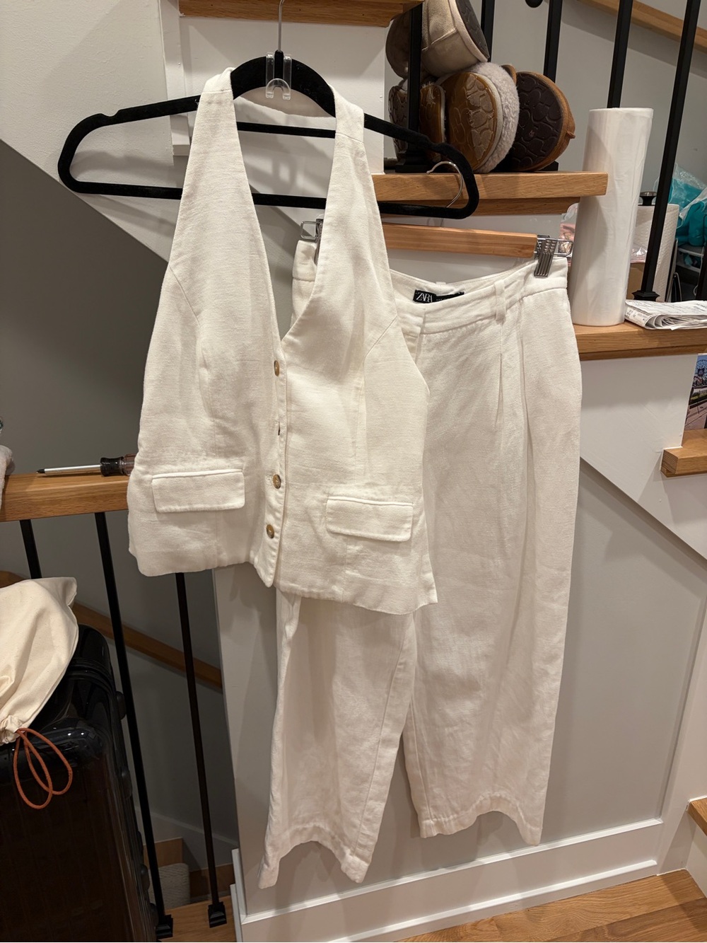 EUC ZARA White Halter Open Back Vest Pleated Pant Set M Ecru Worn Once